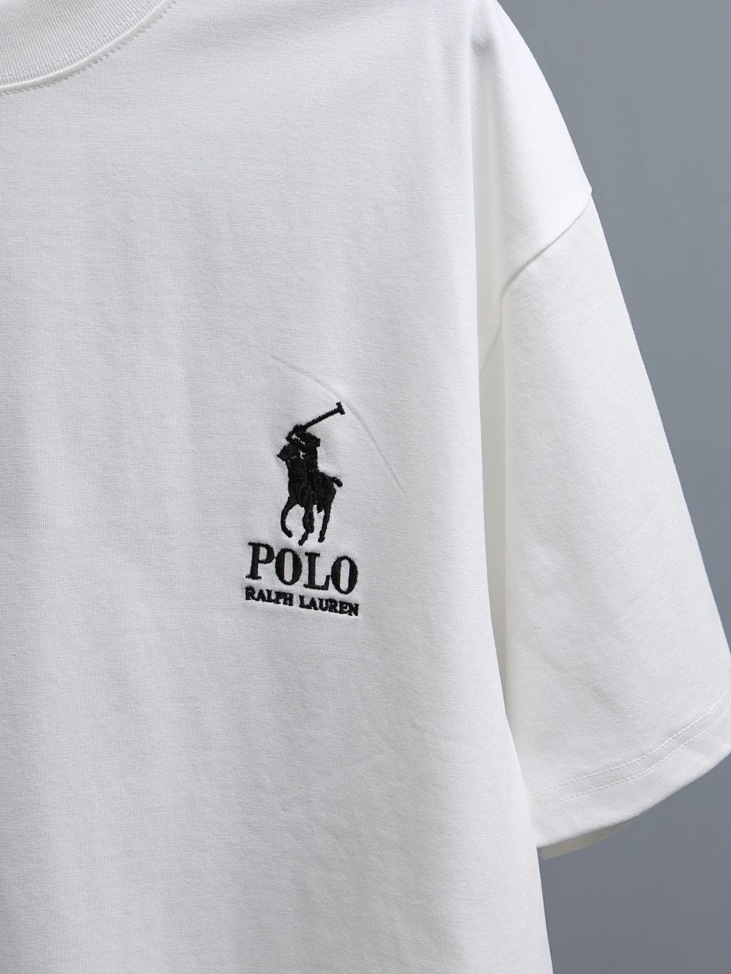 P170 Ralph Lauren* 2꯭0꯭2꯭6 new spring and summer style ❤️ Original ⌚️ higher version of Ralph Lauren. The fabric is made of 280g high-density pure cotton. It does not deform or shrink. Process introduction: double thread movement. Precision embroidery on the chest ➕ back panel embroidery🪡 process Color: White SIZE: S-XXL